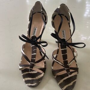 Vintage Manolo Blahnik Venusa Zebra Print Canvas Strappy Heels Size 7.5